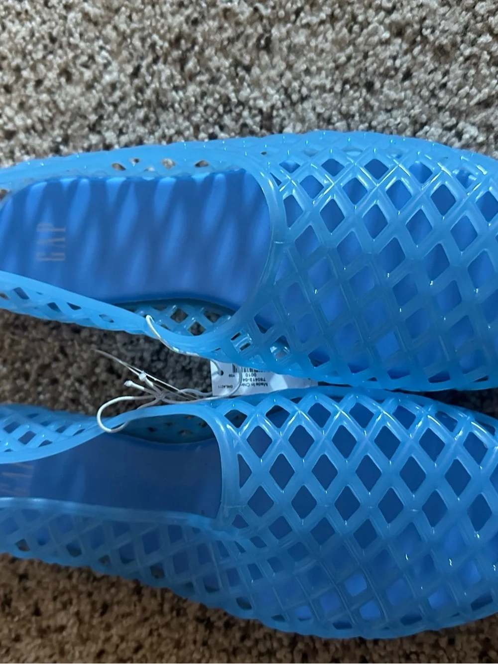 NWT GAP Women’s Blue Jelly Sandal Flats size 10